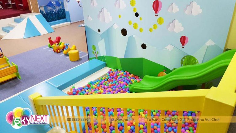 Khu vận động hồ bóng bơi lội thỏa thích!