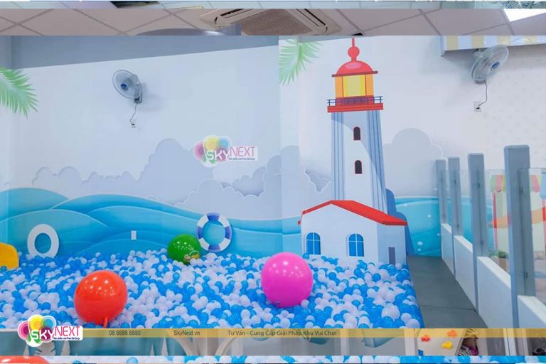 Hồ bóng khu vui chơi Happy Town rực rỡ sắc màu!