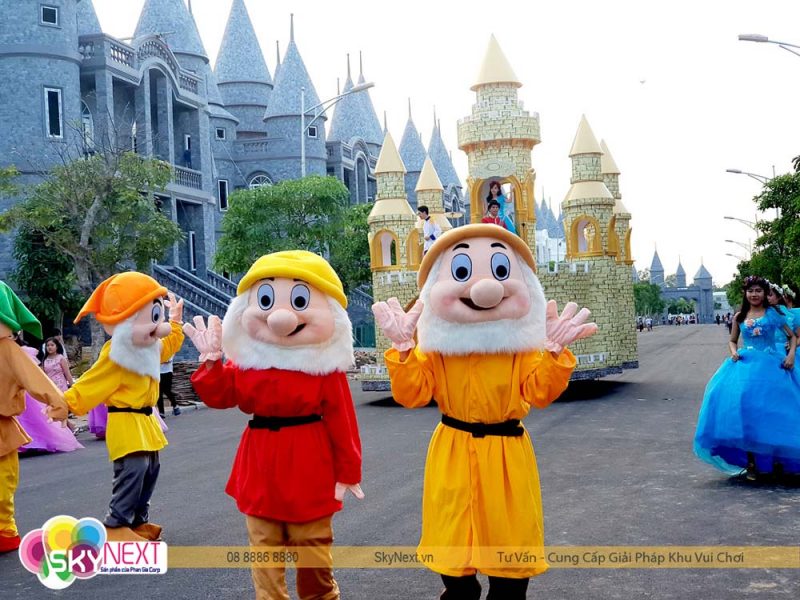 Phố diễu hành nghệ thuật công viên giải trí Kittyd & Minnied vô cùng mãn nhãn!