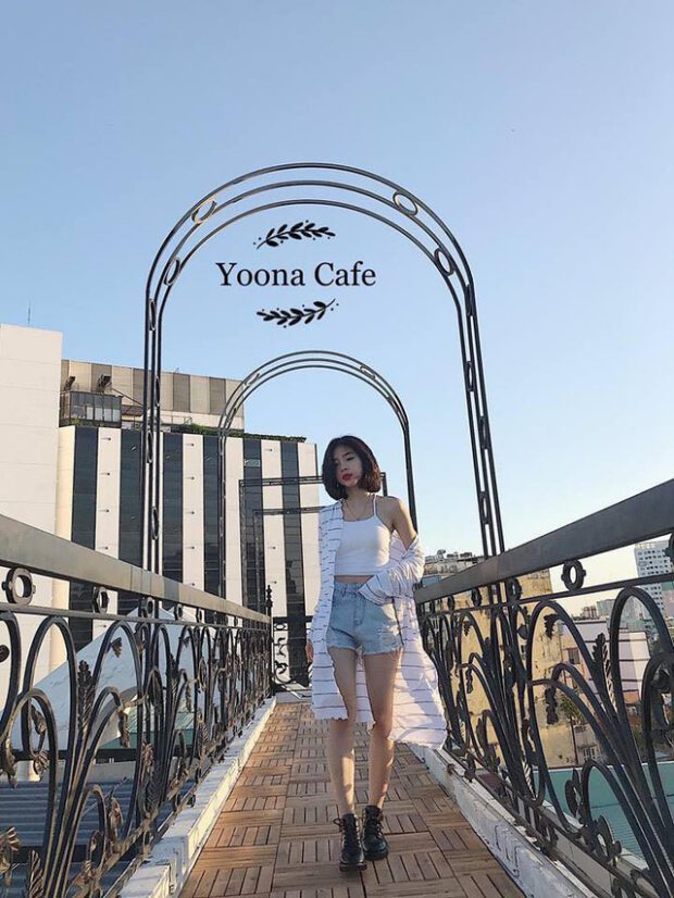 Yoona Cafe