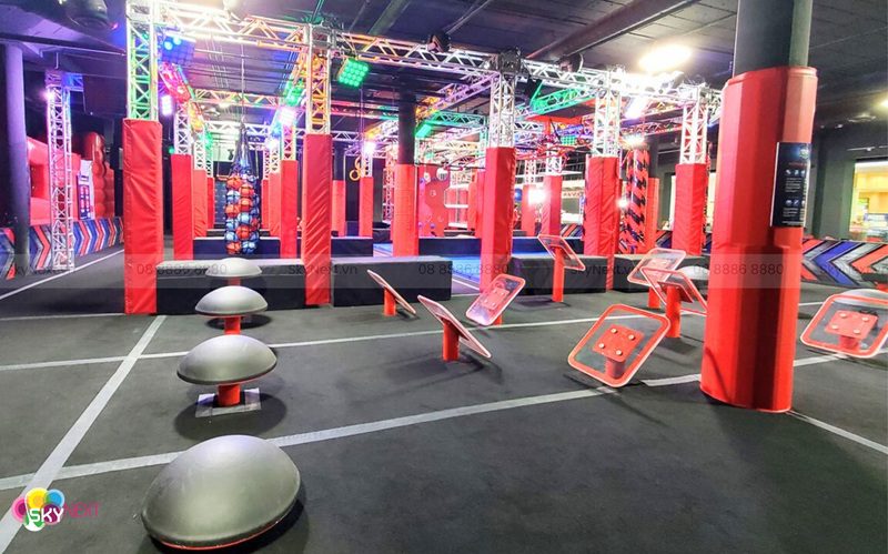Top 10 Trò Chơi Mới Nhất Giúp Khu Vui Chơi Tăng Doanh Thu 20% 7 Khu vận động Ninja Course đầy thử thách