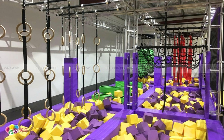 Top 10 Trò Chơi Mới Nhất Giúp Khu Vui Chơi Tăng Doanh Thu 20% 8 Khu vui choi Sasuke la to hop nhieu tro choi van dong hap dan