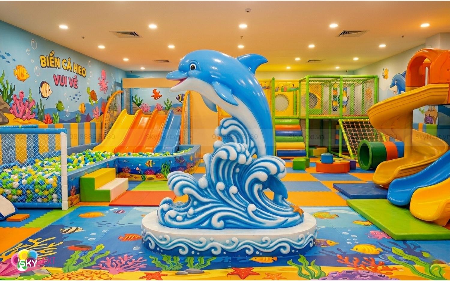 Điêu khắc 3D cá heo trang trí không gian khu vui chơi