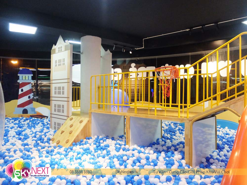 Thiết kế khu vui chơi 800m²: Chia đúng diện tích, giảm rủi ro 1 Sơ đồ zoning khu vui chơi 800m² theo độ tuổi, lưu thông và khoảng rơi an toàn